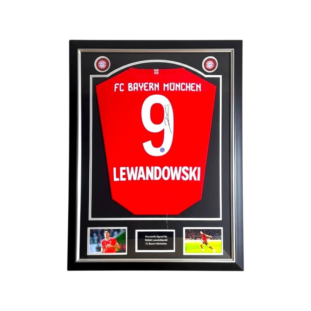 Lewandowski gesigneerd Bayern München 9 shirt Deluxe Frame, Buitenlandse clubs, Shirt, Info@sportmemorabilianetherlands.com, Ophalen of Verzenden