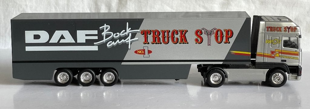 Herpa: DAF 95 Space Cab 'Truck Stop', Ophalen of Verzenden, Zo goed als nieuw, Bus of Vrachtwagen, Herpa