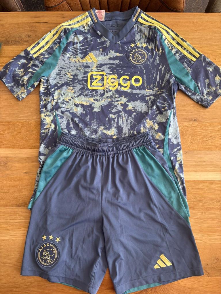 Officieel Ajax uit tenue seizoen 24/25, Ophalen of Verzenden, Zo goed als nieuw