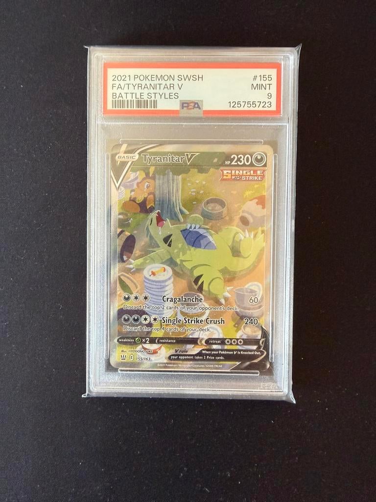 Tyranitar V 155 PSA 9 Pokemon kaart, Ophalen of Verzenden, Zo goed als nieuw