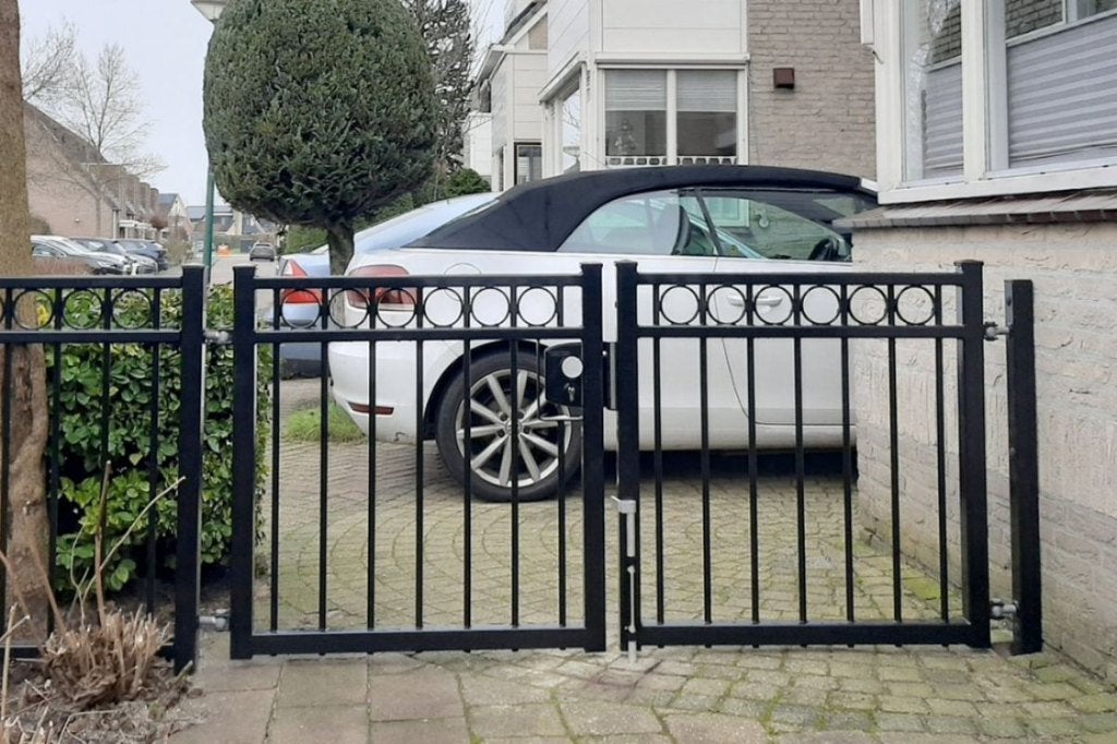 Looppoort - solide zijdeur voor de tuin, Tuin en Terras, Ophalen, IJzer, 200 cm of meer, Looppoort