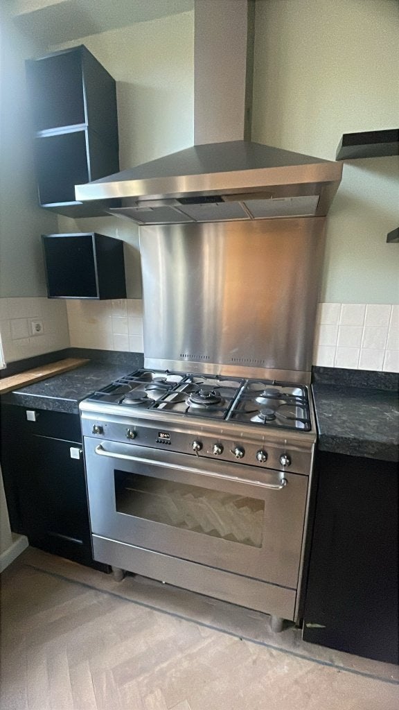 Complete SMEG RVS Keukenset Gasfornuis + Afzuigkap +Spatwand, Ophalen, Gebruikt, 60 cm of meer, Gas