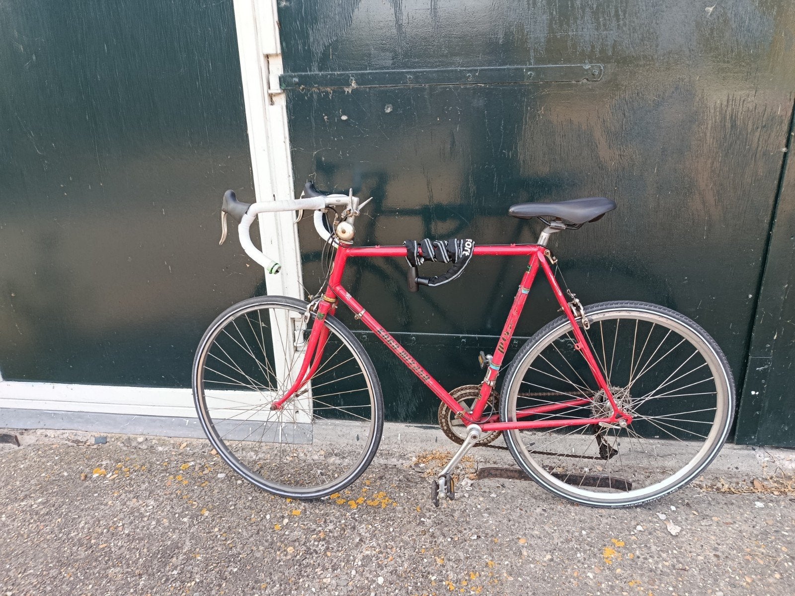 Koga Miyata racefiets rood - Vintage model, Fietsen en Brommers, Fietsen | Racefietsen, Ophalen, Gebruikt, Koga Miyata, 10 tot 15 versnellingen