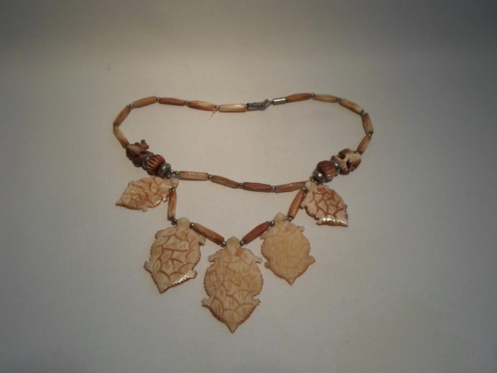 Ketting Been Schildpad Olifant, Sieraden, Tassen en Uiterlijk, Antieke sieraden, Ketting, Overige materialen, Ophalen of Verzenden