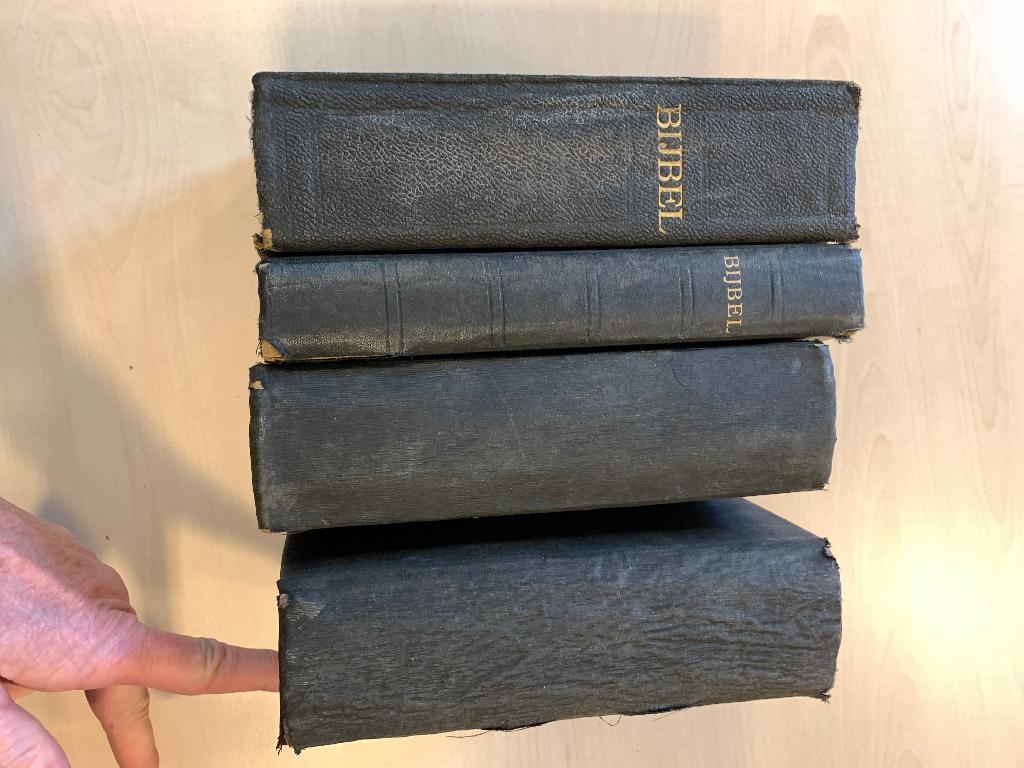 Kleine Statenbijbels, Ophalen, Diverse auteurs