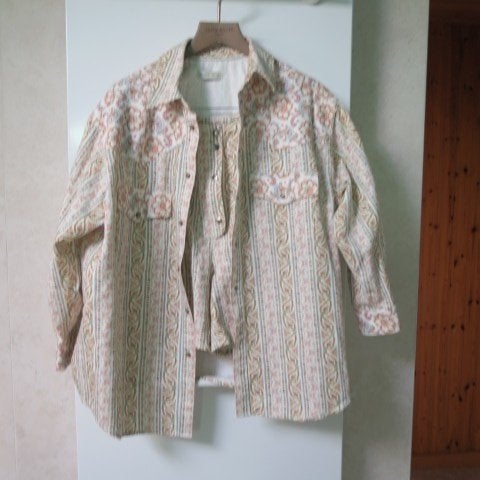 Ensemble Etro jasje (it 42) + shortje paisley mt 29 (mt 38), Kleding | Dames, Maat 38/40 (M), Kostuum of Pak, Etro, Meerkleurig