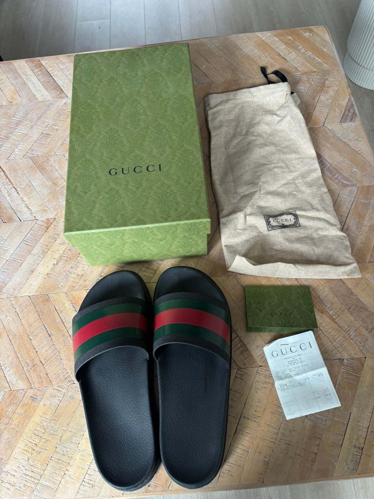Gucci slippers 46, Ophalen of Verzenden, Zwart, Slippers