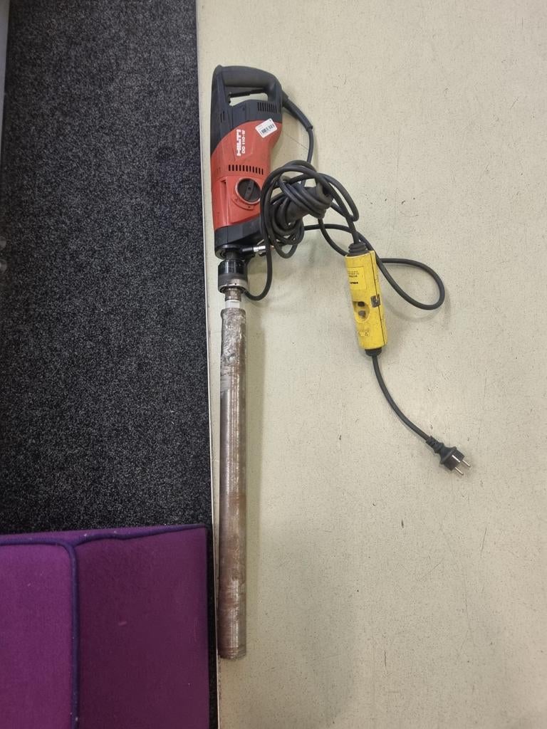 Hilti DD 110-W Boorhamer met boor, Doe-het-zelf en Verbouw, Ophalen, Gebruikt, Nvt, Nvt