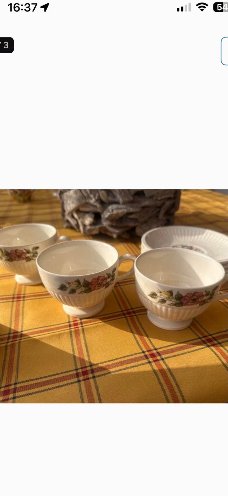 Wedgwood "Conway" theekopjes en schotels, Antiek en Kunst, Ophalen