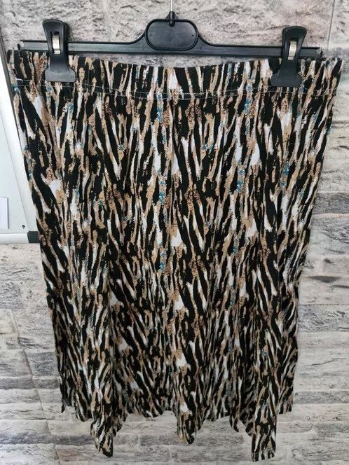 Bruine sjieke rok Maat 44 h3, Kleding | Dames, Rokken, Bruin, Maat 42/44 (L), Onbekend, Ophalen of Verzenden