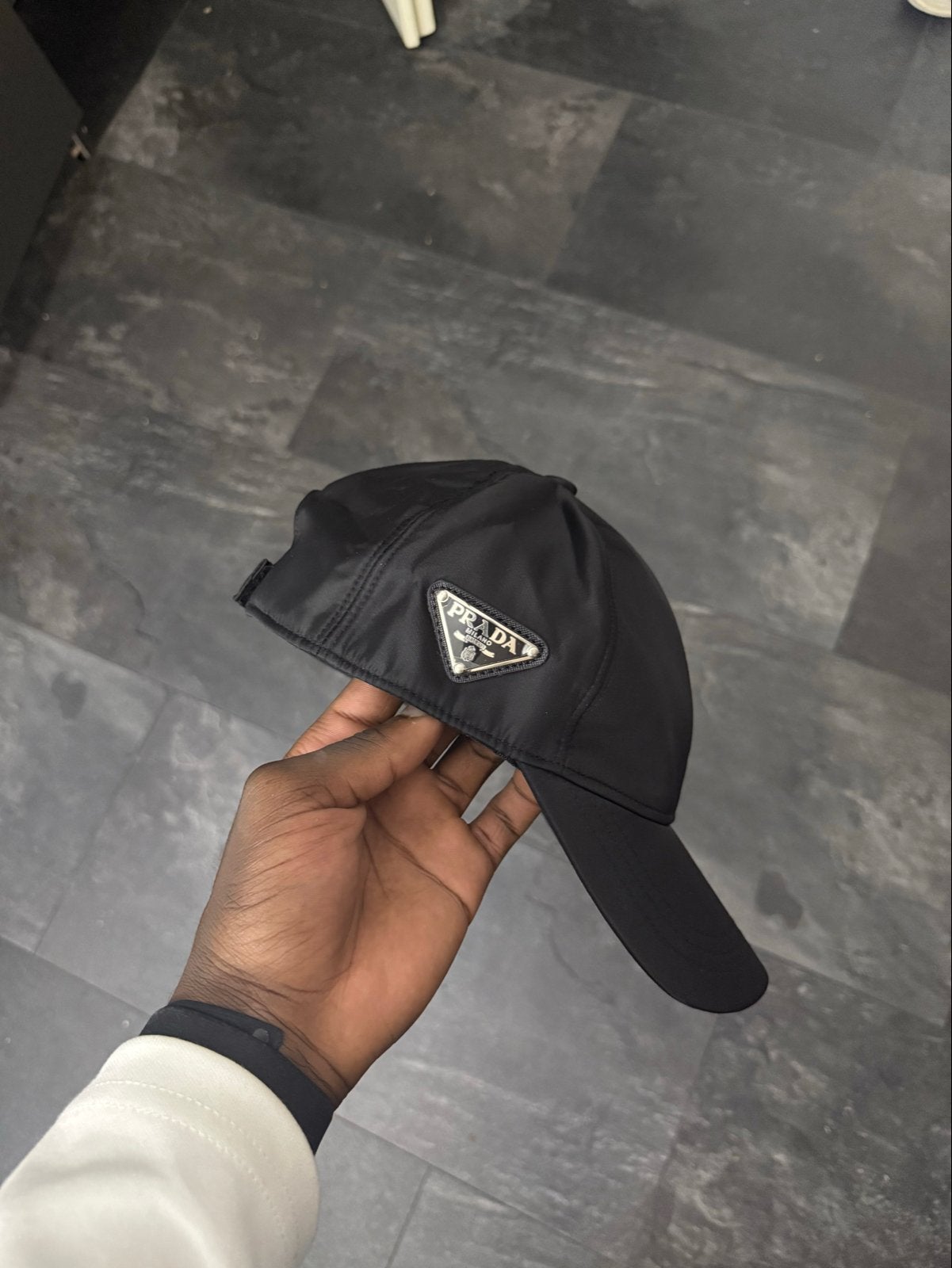 Prada Nylon Cap, Ophalen of Verzenden, Zo goed als nieuw, One size fits all, Pet