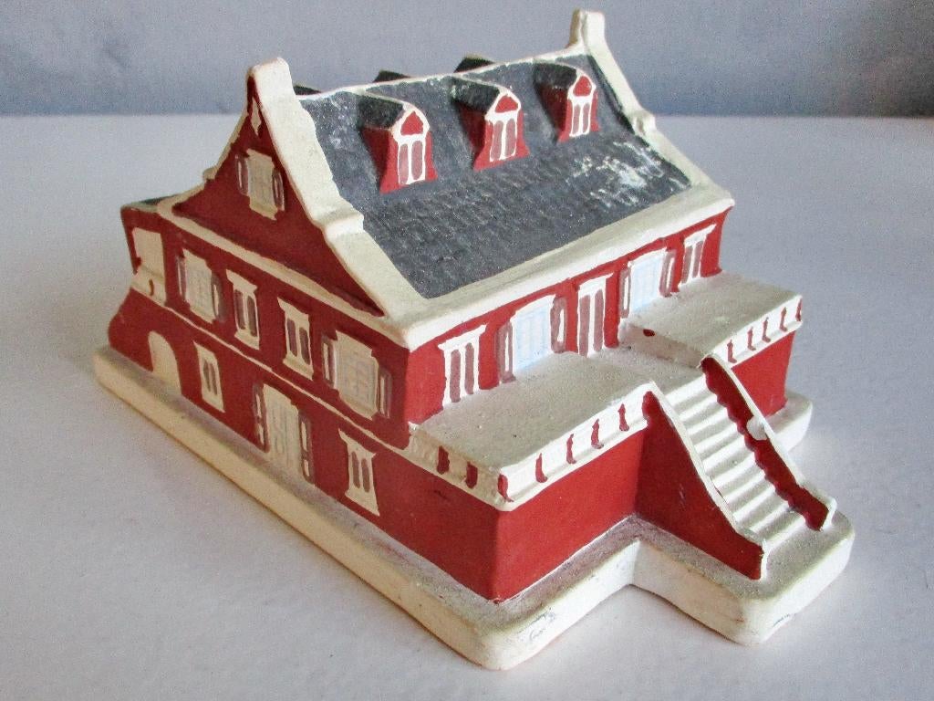 Curaçao gebouw keramiek aardewerk knuku huisje museum, Antiek en Kunst, Antiek | Keramiek en Aardewerk, Ophalen of Verzenden