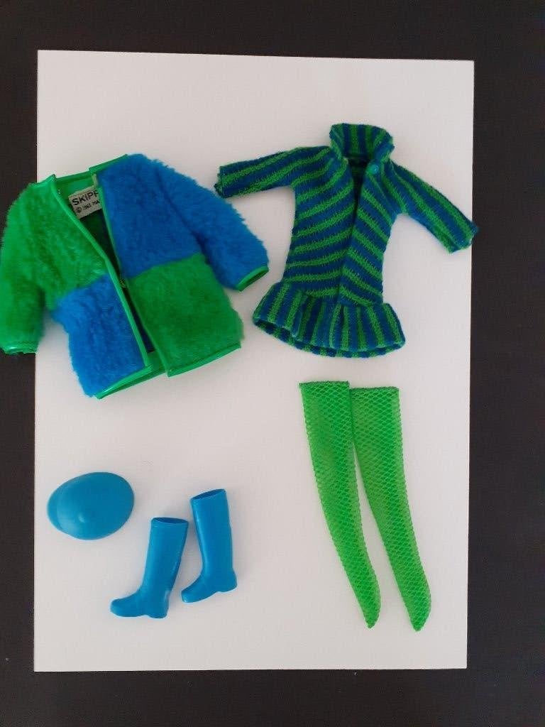 Vintage Skipper/Skooter fashion "Warm 'n Wonderful" (1968), Ophalen of Verzenden, Zo goed als nieuw, Kleertjes