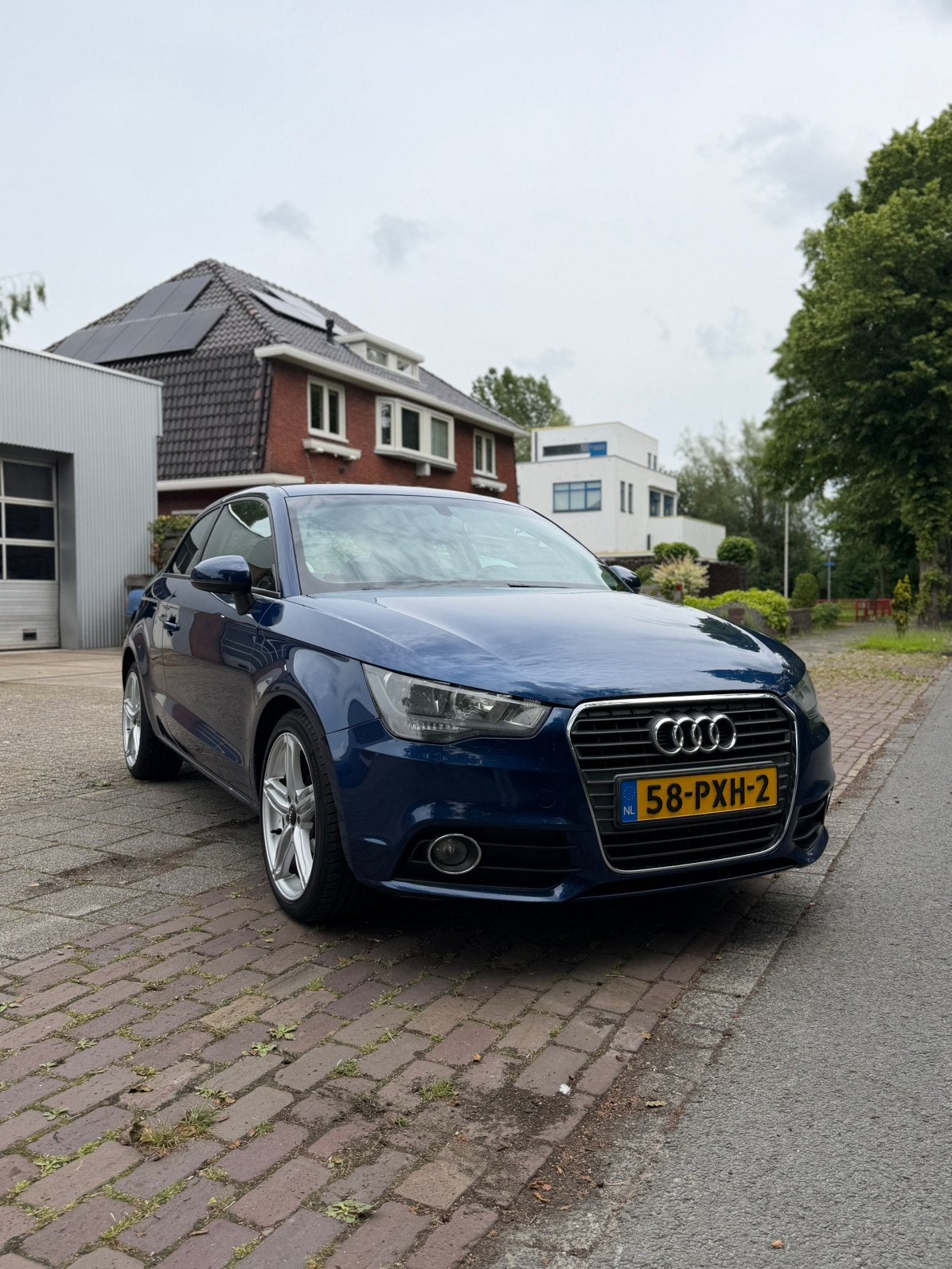 Audi A1 1.2 Tfsi 63KW 2011 Blauw, Auto's, Voorwielaandrijving, 4 cilinders, Origineel Nederlands, Handgeschakeld