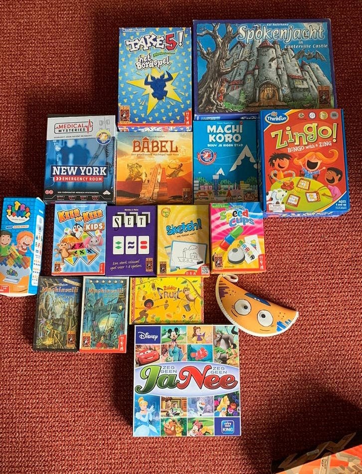 Spelletjes bordspel kaartspel Disney kinderspelletjes, Ophalen of Verzenden, Zo goed als nieuw