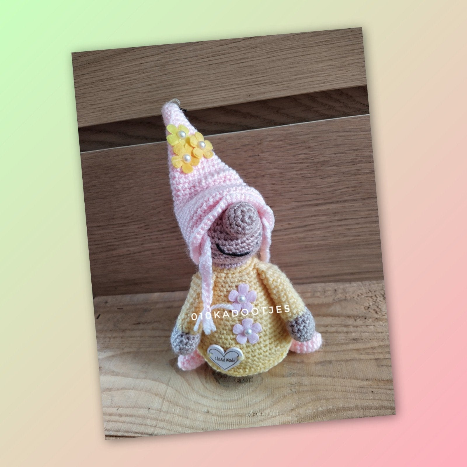 Nieuwe zelfgehaakte knuffels. Lieve meisjes gnoom, dwerg., Ophalen of Verzenden, Nieuw, Haken, Patroon of Boek