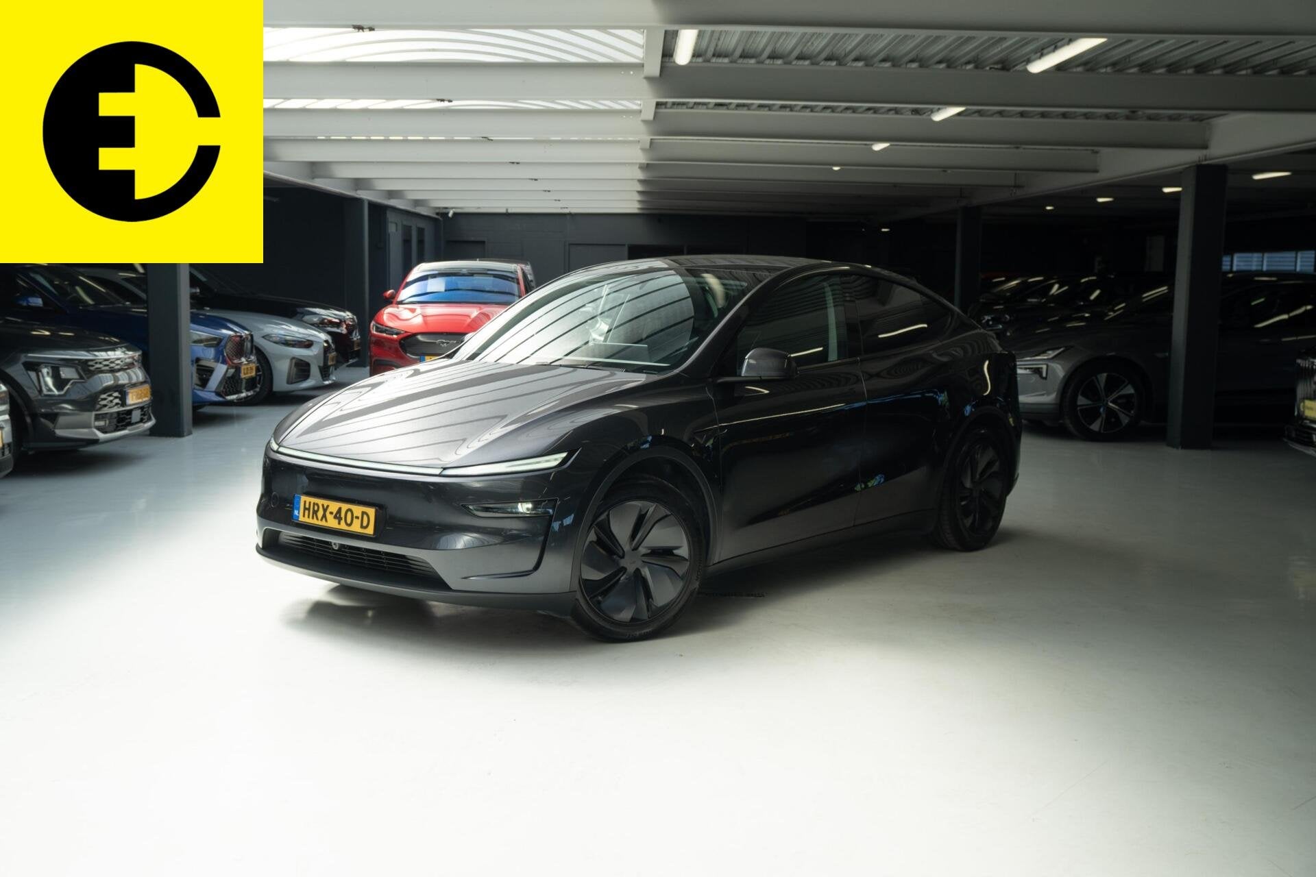 Tesla Model Y Premium Long Range AWD 75 kWh | Juniper | HW4, Automaat, Gebruikt, Zwart, 1972 kg