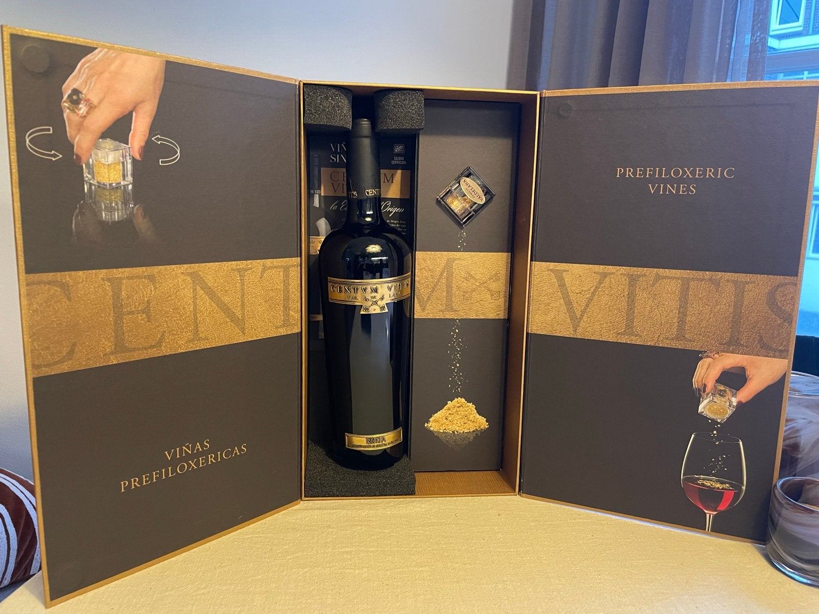 Centvm Vitis Valdelana Rioja Rode Wijn met Eetbaar Goud, Verzamelen, Wijnen, Ophalen, Spanje, Nieuw, Rode wijn