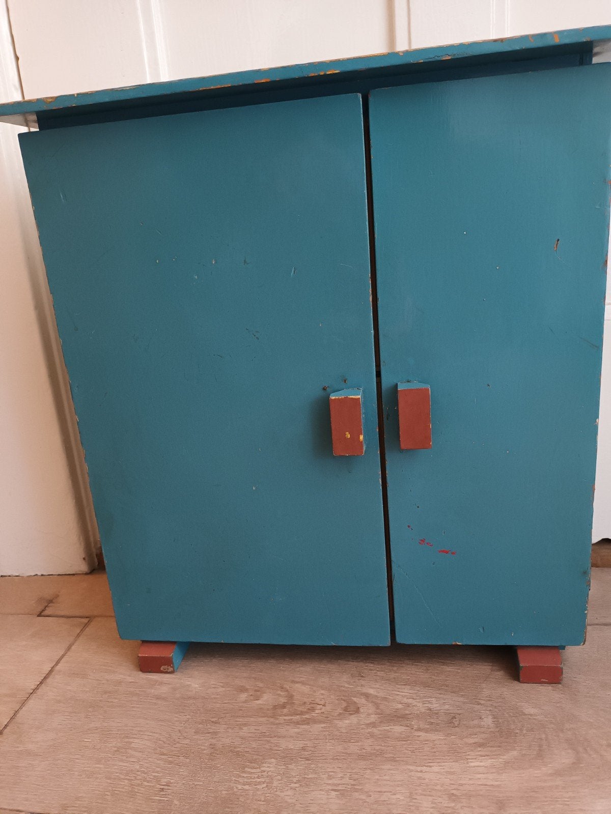 Vintage jaren '50 kast voor poppen kleertjes, Ophalen of Verzenden