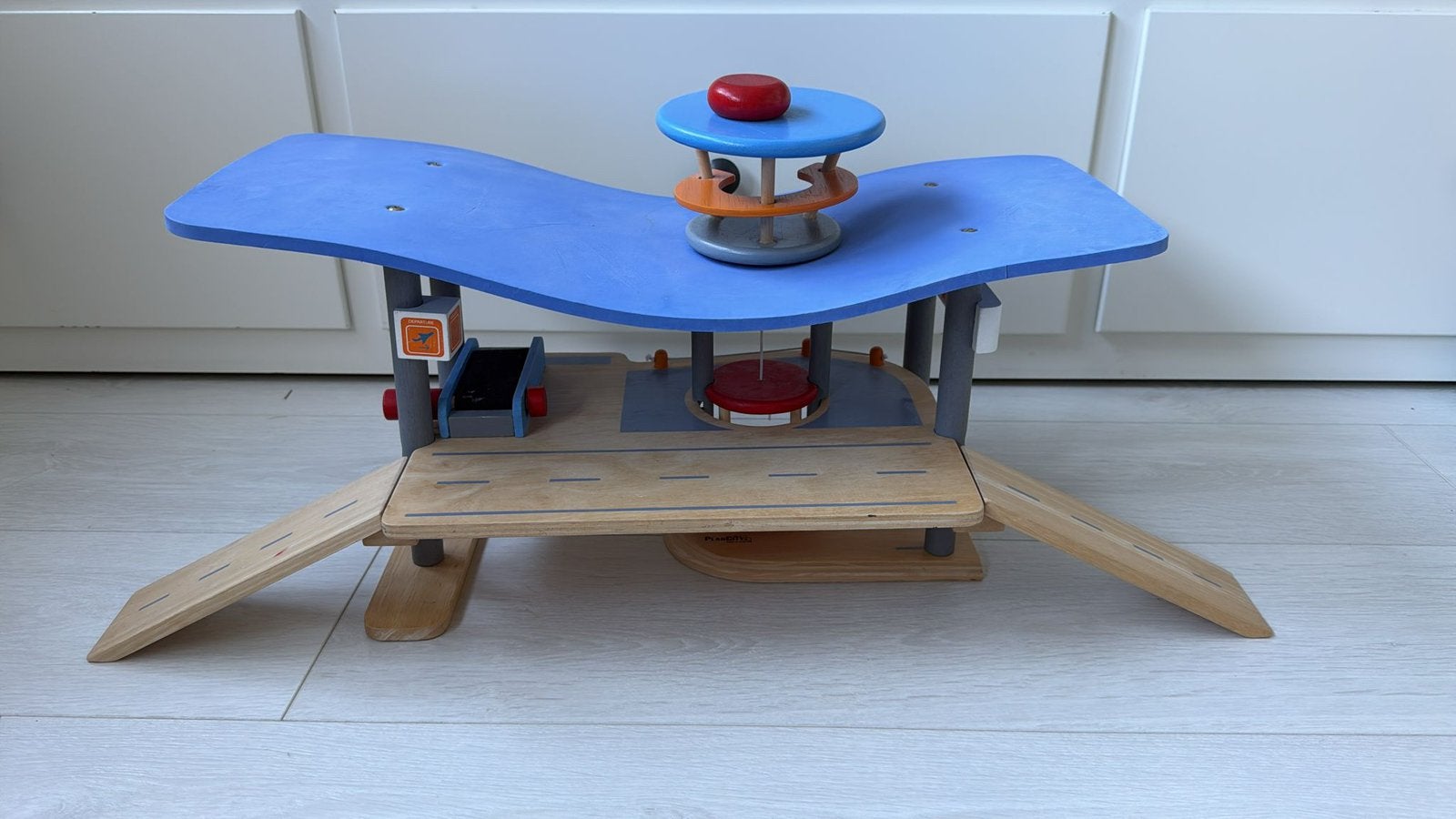 Plantoys vliegveld, Ophalen, Gebruikt