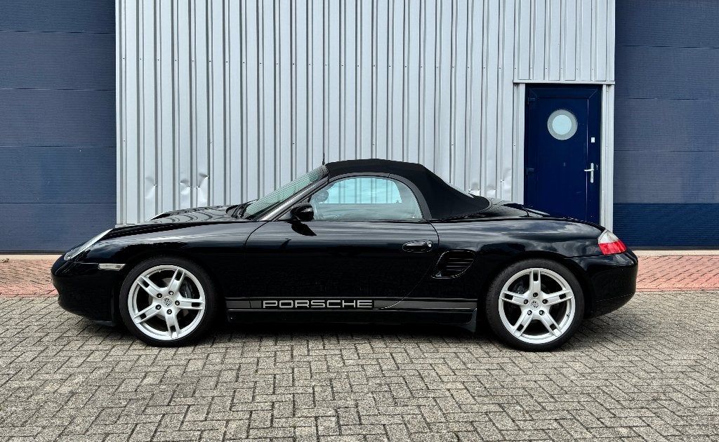 Porsche Boxster 2.7 AUT 2000, Auto's, Porsche, Automaat, Achterwielaandrijving, Zwart, Zwart