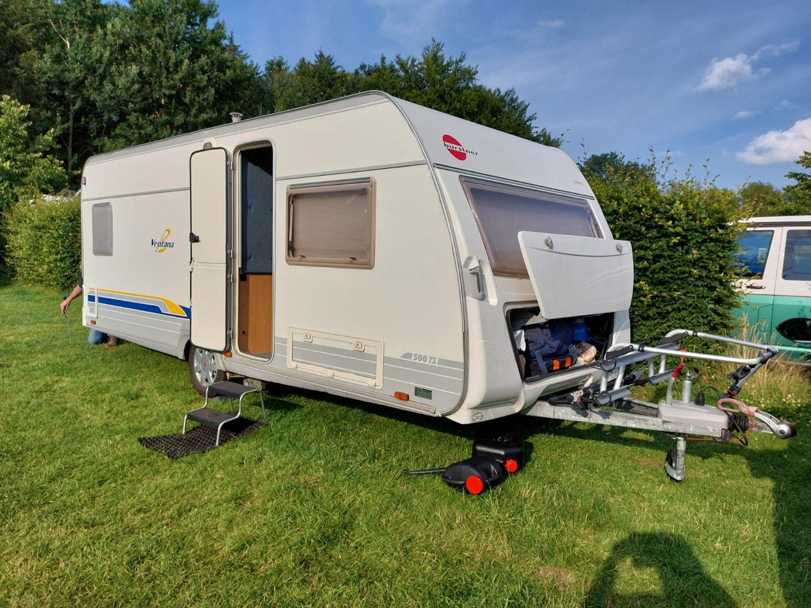 Burstner Ventana 500 ts, Vast bed, Rondzit, Schokbreker, Particulier