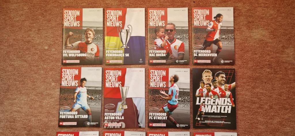 Feyenoord programmaboekjes complete seizoenen. Lees., Ophalen