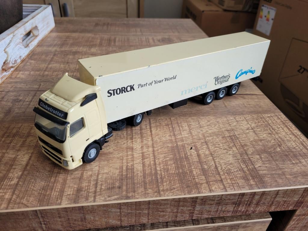 Volvo met strock oplegger, Zo goed als nieuw, L, Lion, L