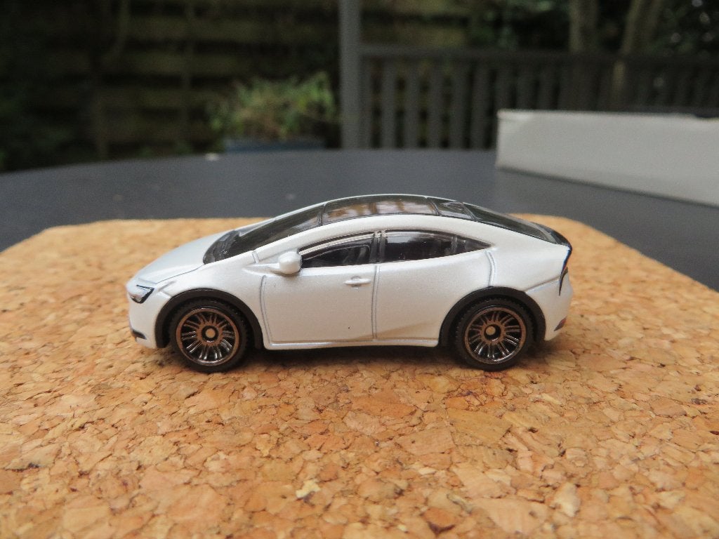 Matchbox Toyota Prius wit, Ophalen of Verzenden, Nieuw, Auto