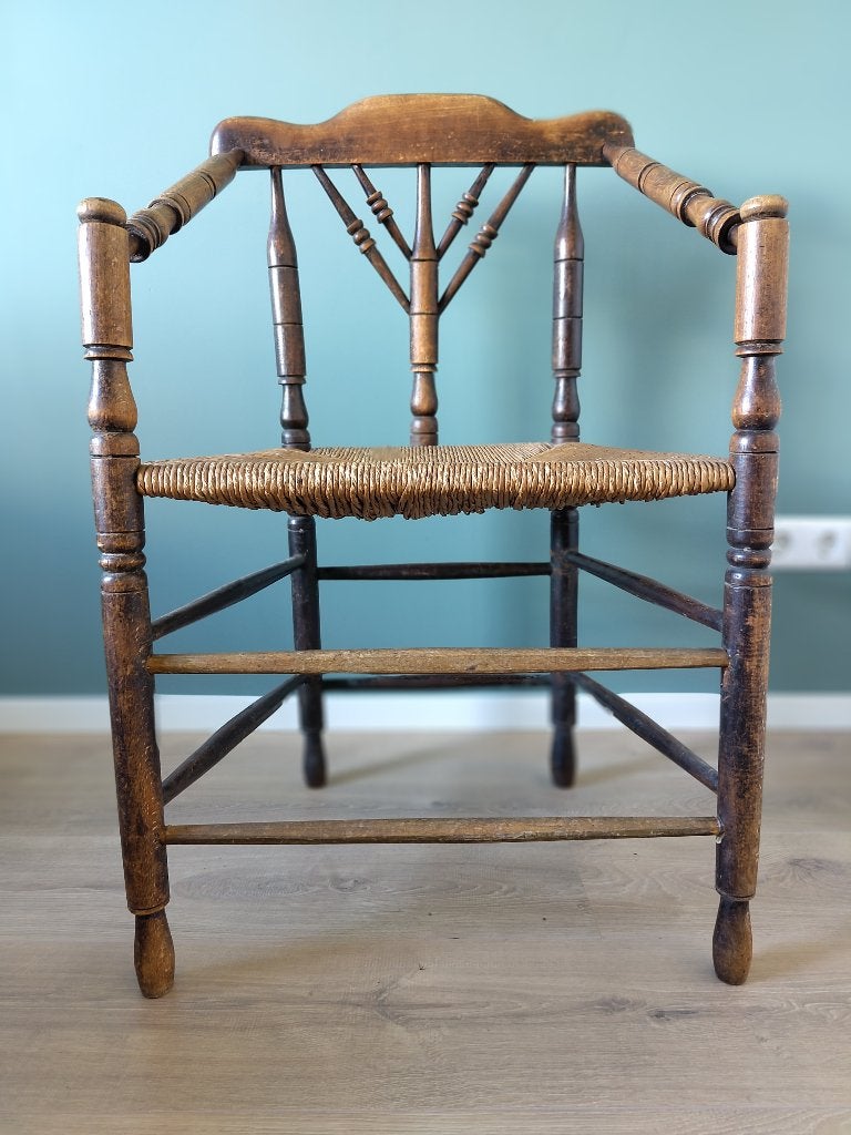 Antieke eikenhouten stoel, biezen zitting, Antiek en Kunst, Antiek | Meubels | Stoelen en Banken, Ophalen
