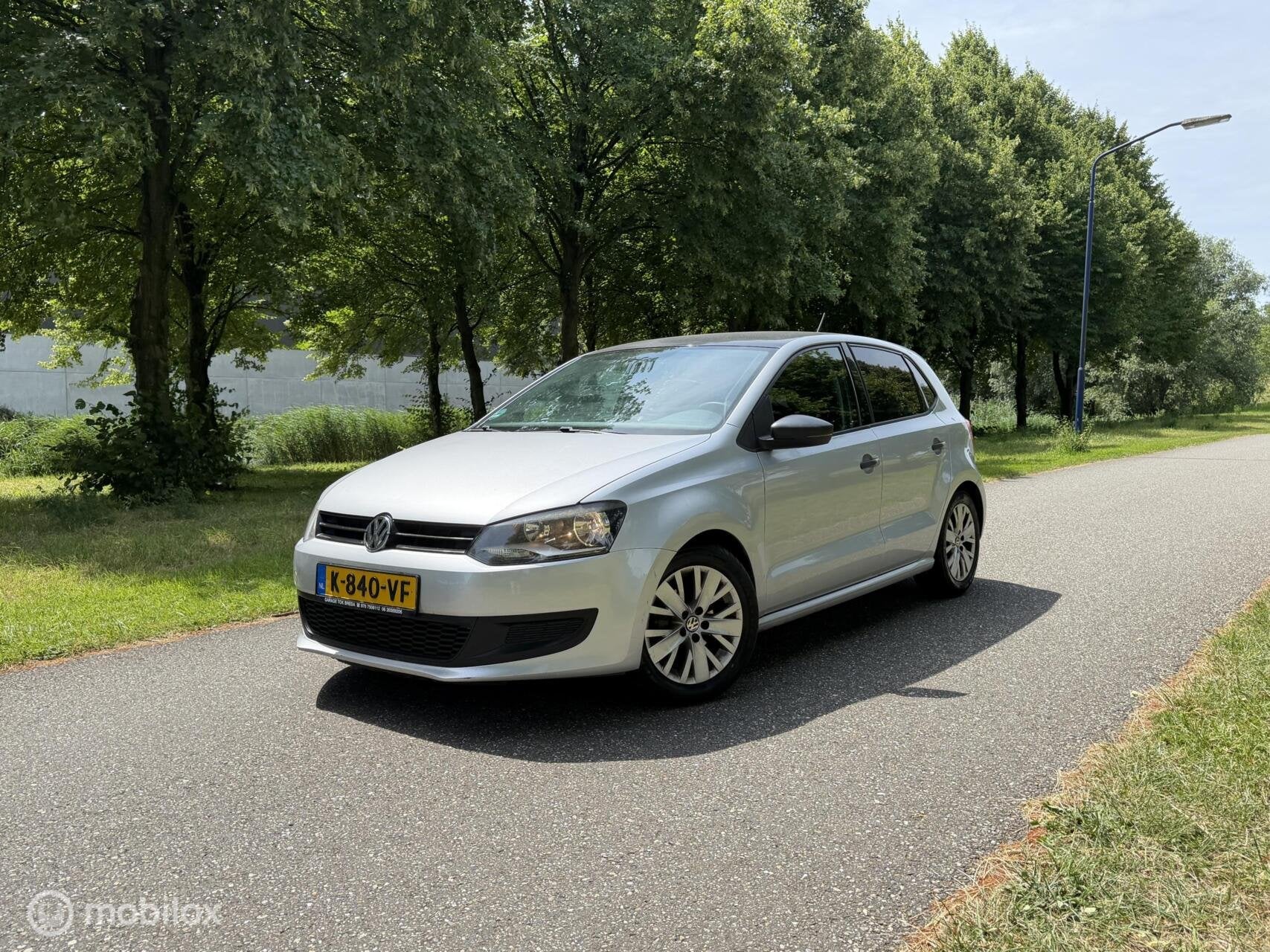 Volkswagen Polo 1.2-12V Trendline*APK 07/2027*AIRCO*ELEKT. R, Auto's, Voorwielaandrijving, Euro 5, Zwart, 1198 cc
