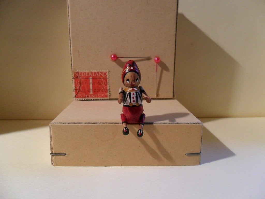 Oud houten Pinoccio popje poppenhuis miniatuur, Ophalen of Verzenden, Zo goed als nieuw, Poppenhuis
