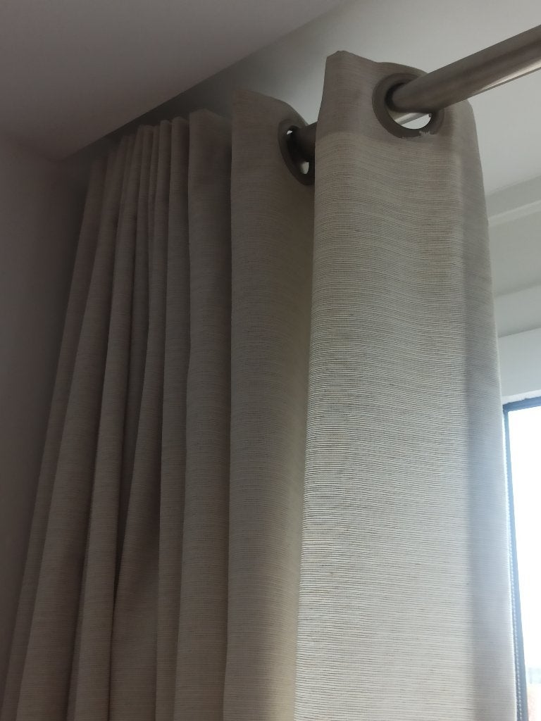 Beige curtains, Ophalen, Zo goed als nieuw, Gordijn, 430 cm
