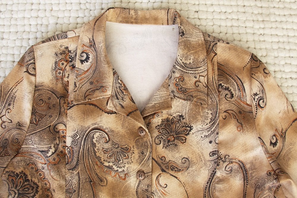 Bruin Jasje (L) € 15,-, Kleding | Dames, Jasjes, Kostuums en Pakken, Bruin, Maat 42/44 (L), Ophalen of Verzenden, Zo goed als nieuw