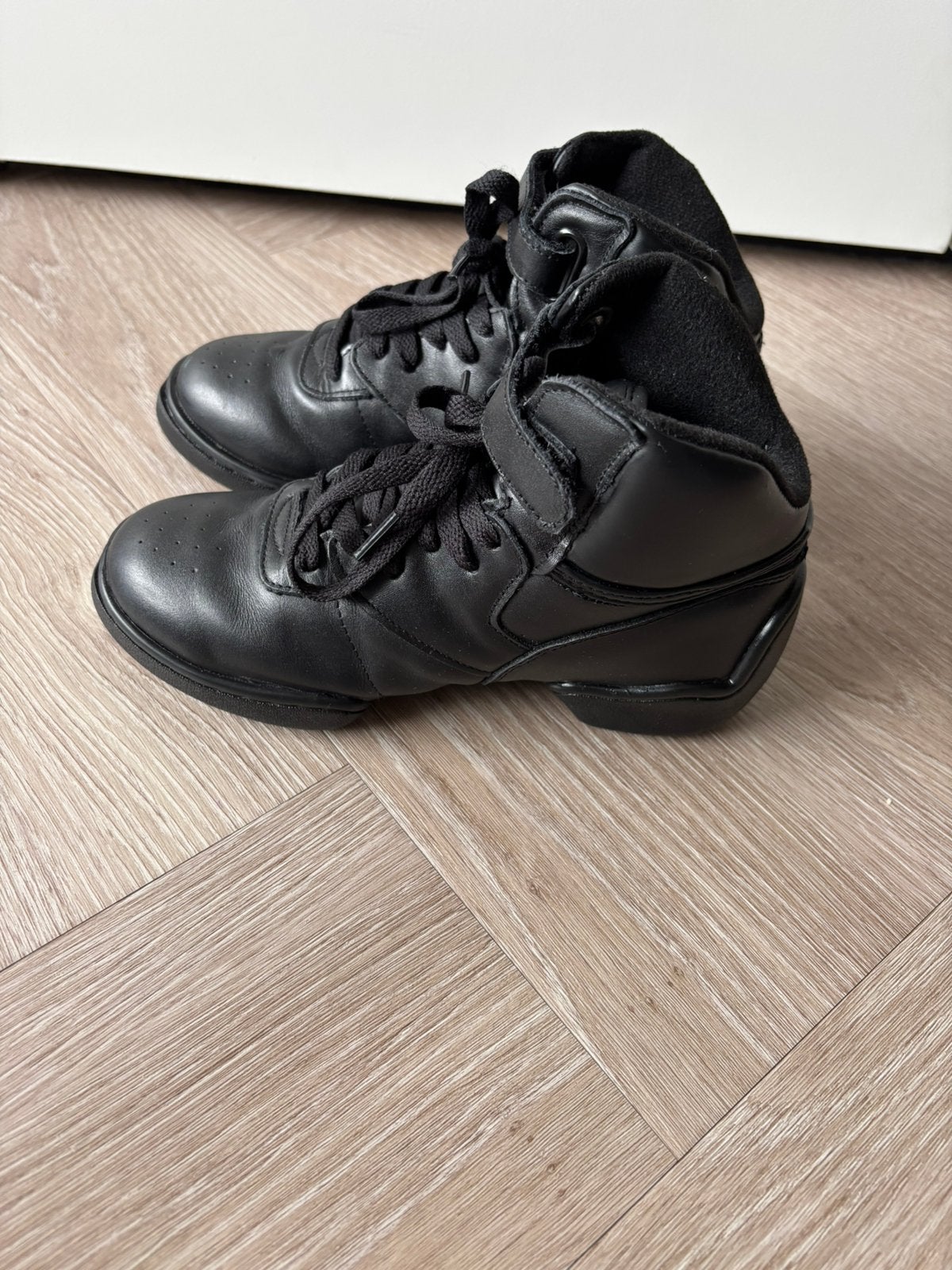 Papillon danssneakers maat 35,5 in nieuwstaat, Ophalen, Zo goed als nieuw, Schoenen