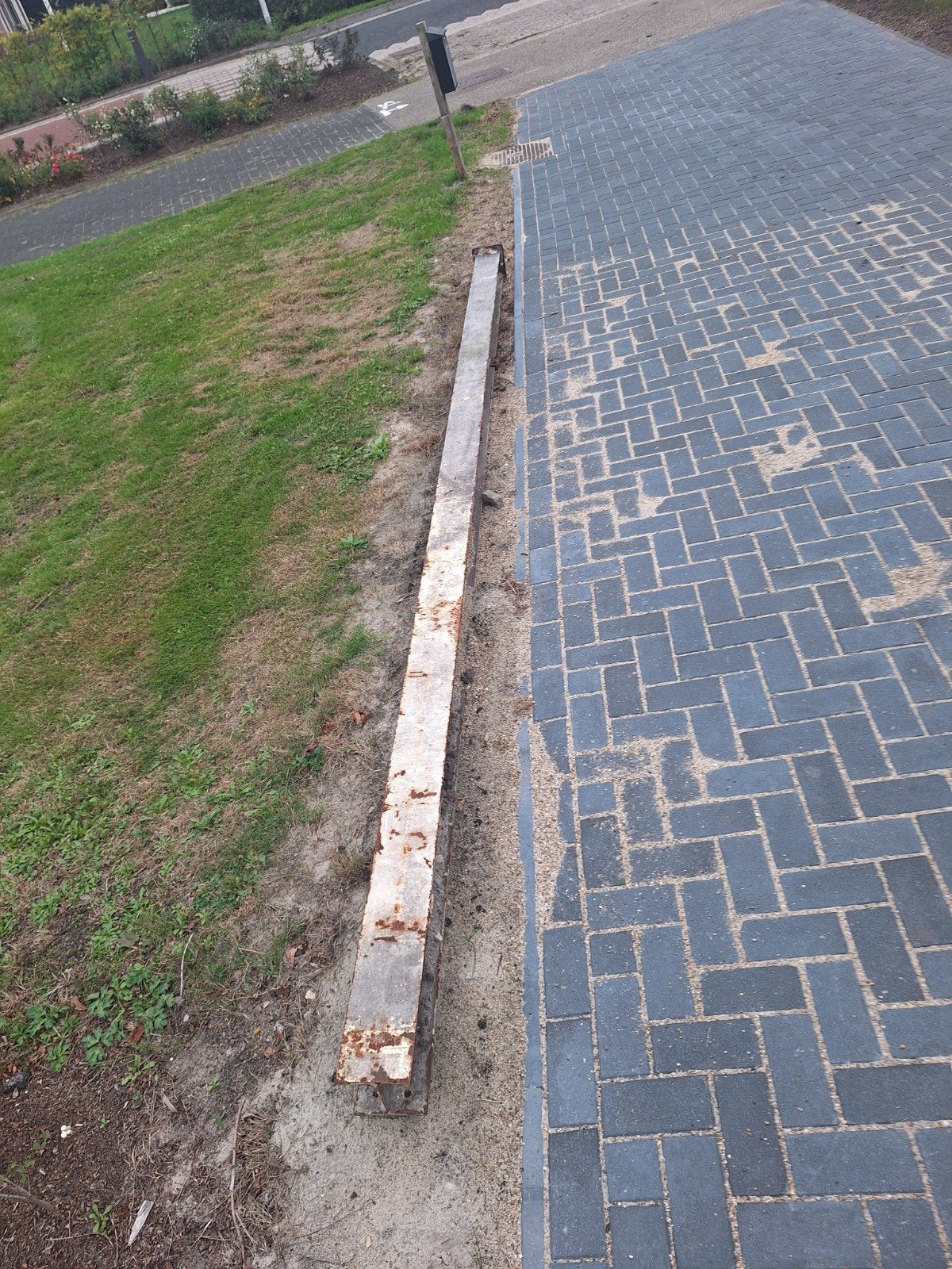 balk 14x14  4,60M, Doe-het-zelf en Verbouw, Ophalen, Gebruikt, Overige metalen
