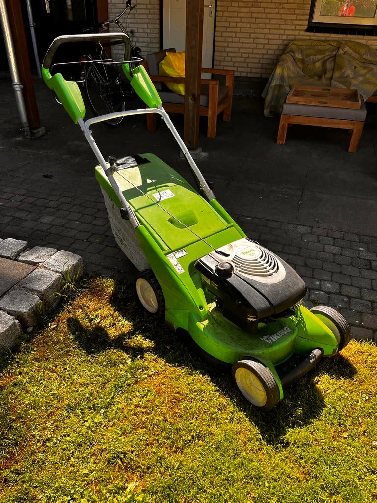 Viking MB 650.0 T grasmaaier - motor vastgelopen (defect), Tuin en Terras, Grasmaaiers, Ophalen, Gebruikt, Benzine-grasmaaier