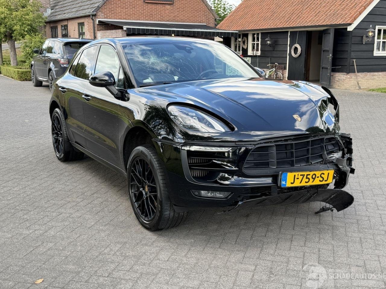 Foto 3 van Porsche Macan 3.0 GTS AWD / Panorama / Leer (bj 2017)
