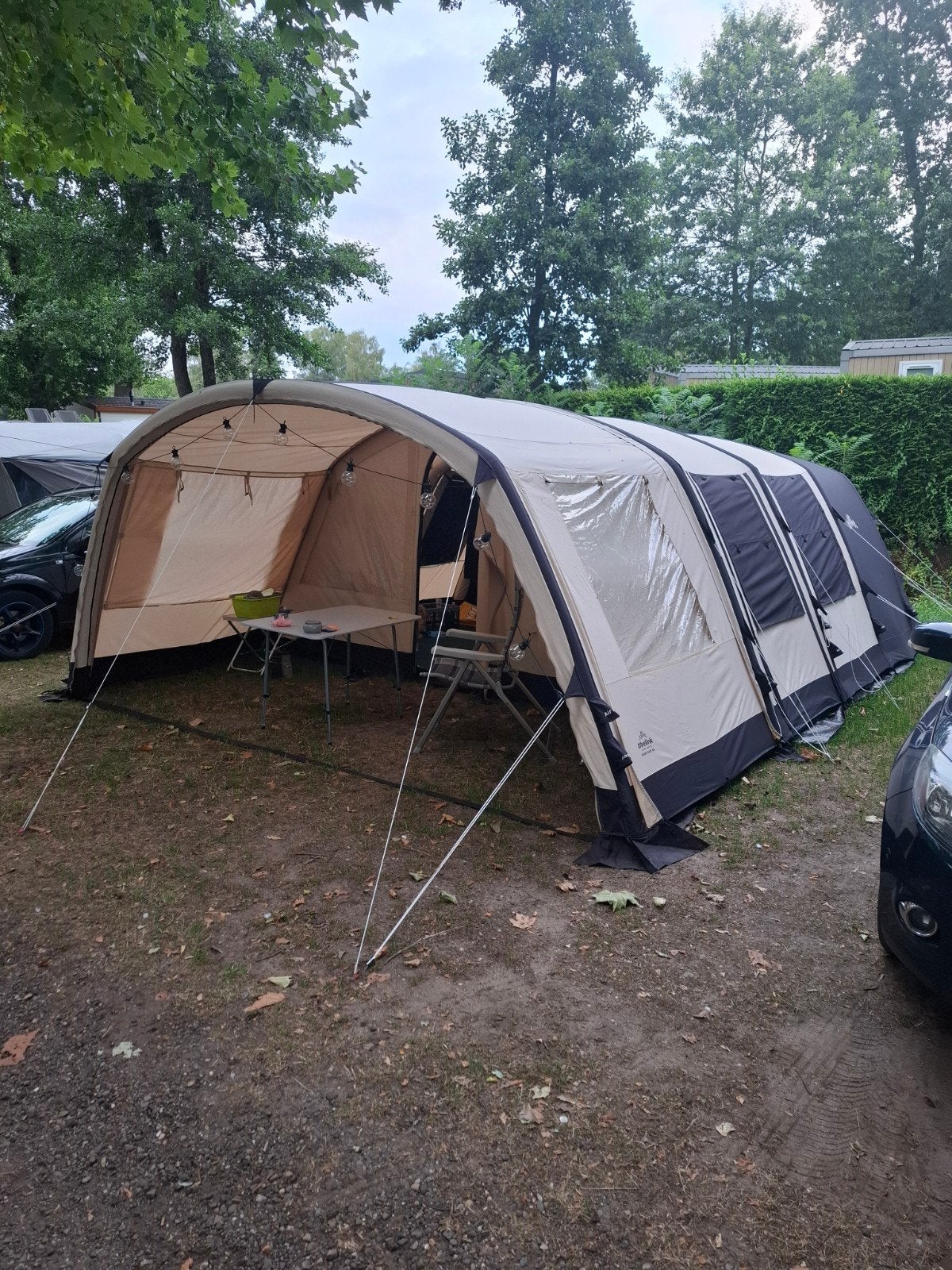 Tent 6 persoons opblaasbaar, Ophalen, Zo goed als nieuw, Tot en met 6