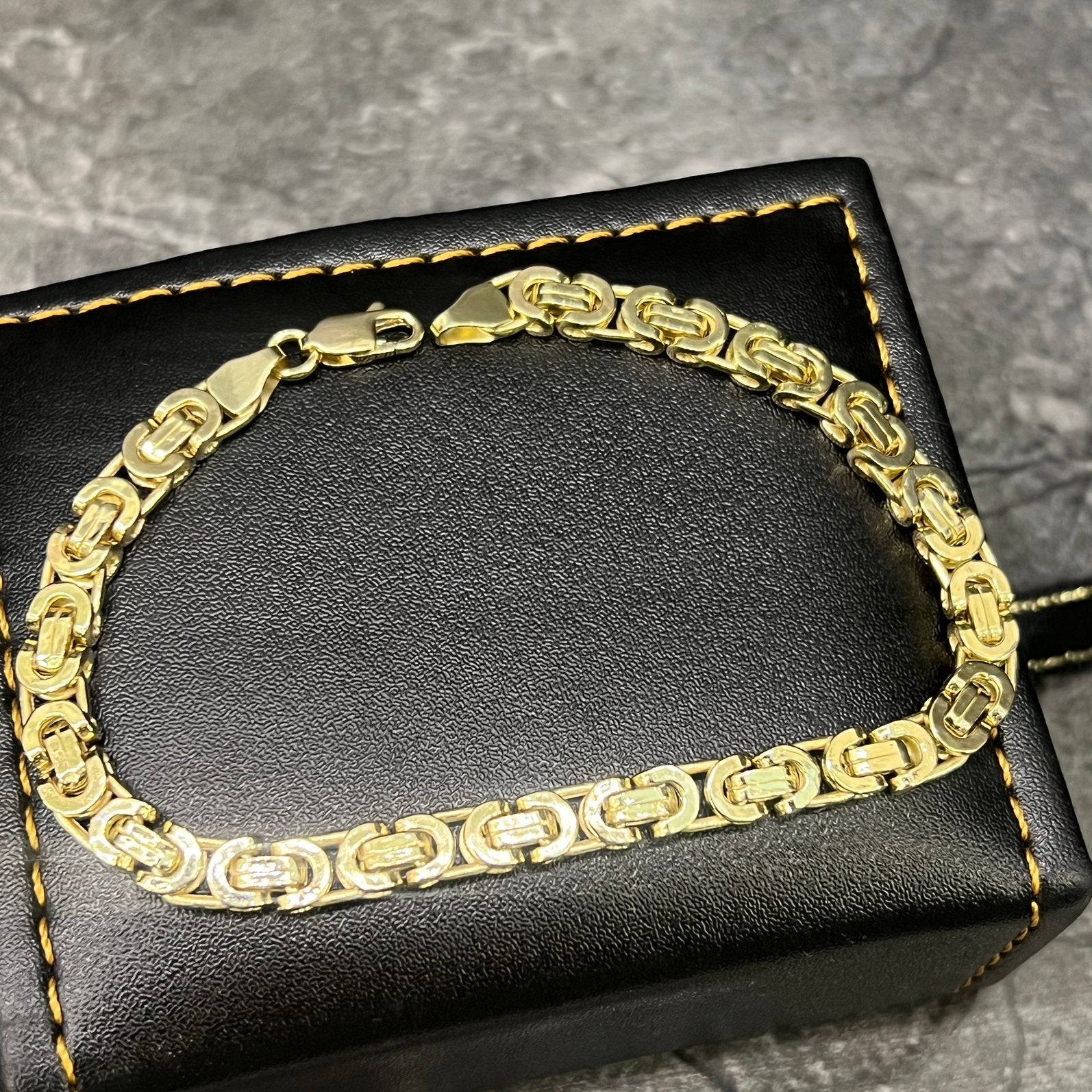 14 karaat gouden armband platte koningsschakel, Ophalen of Verzenden, Nieuw, Goud