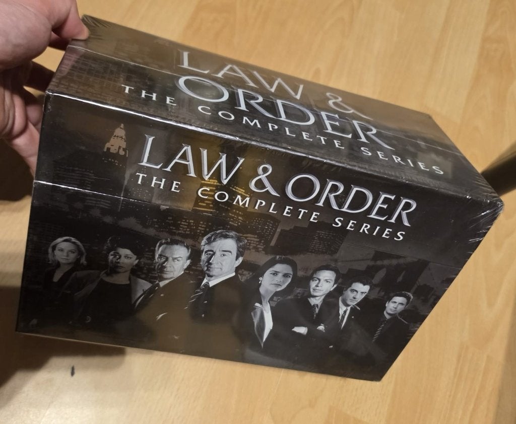 Law & Order Seizoen 1-20 DVD box, Alle leeftijden, Ophalen of Verzenden, Zo goed als nieuw