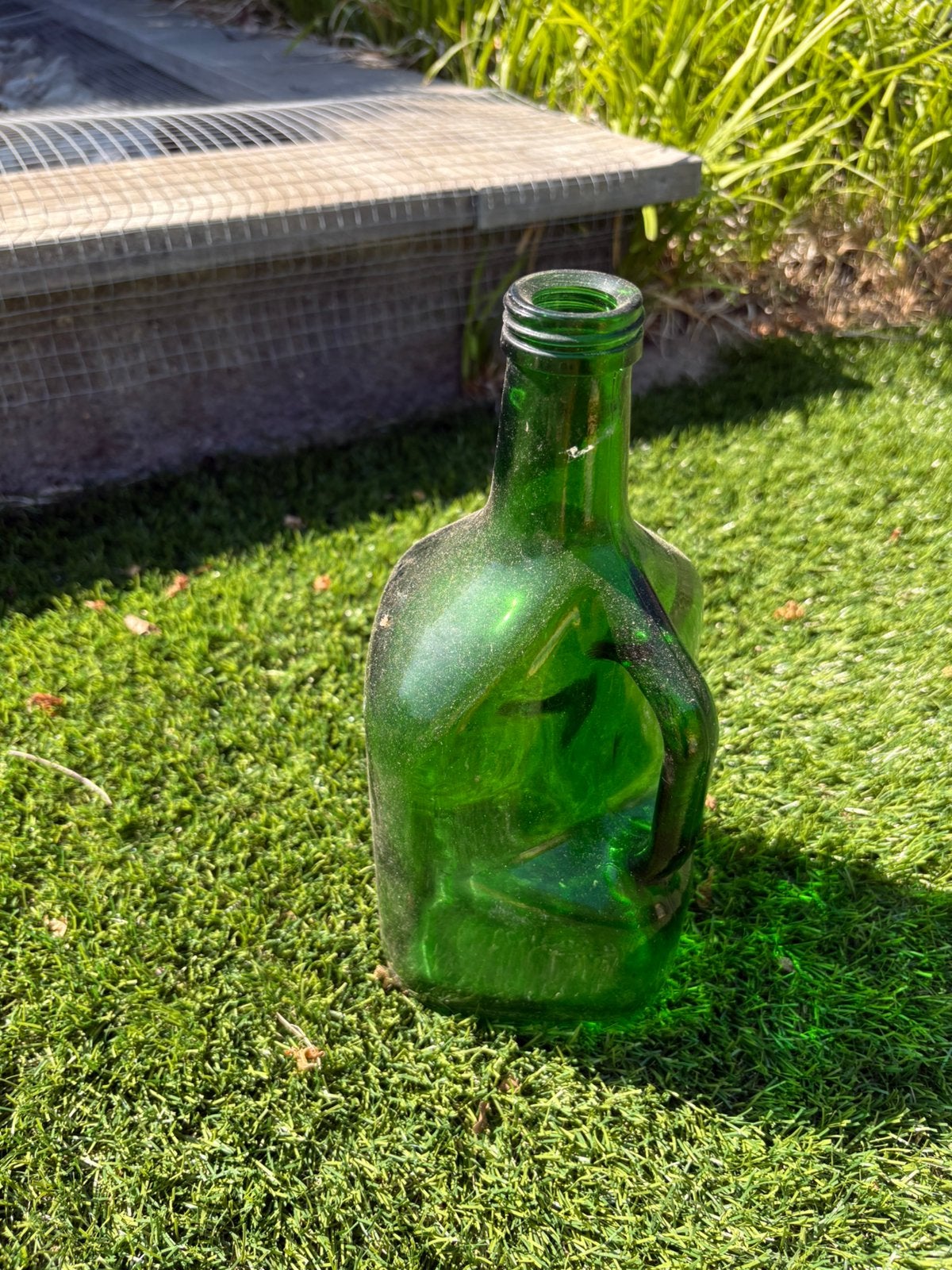 Groene fles met oor, Ophalen of Verzenden, Zo goed als nieuw