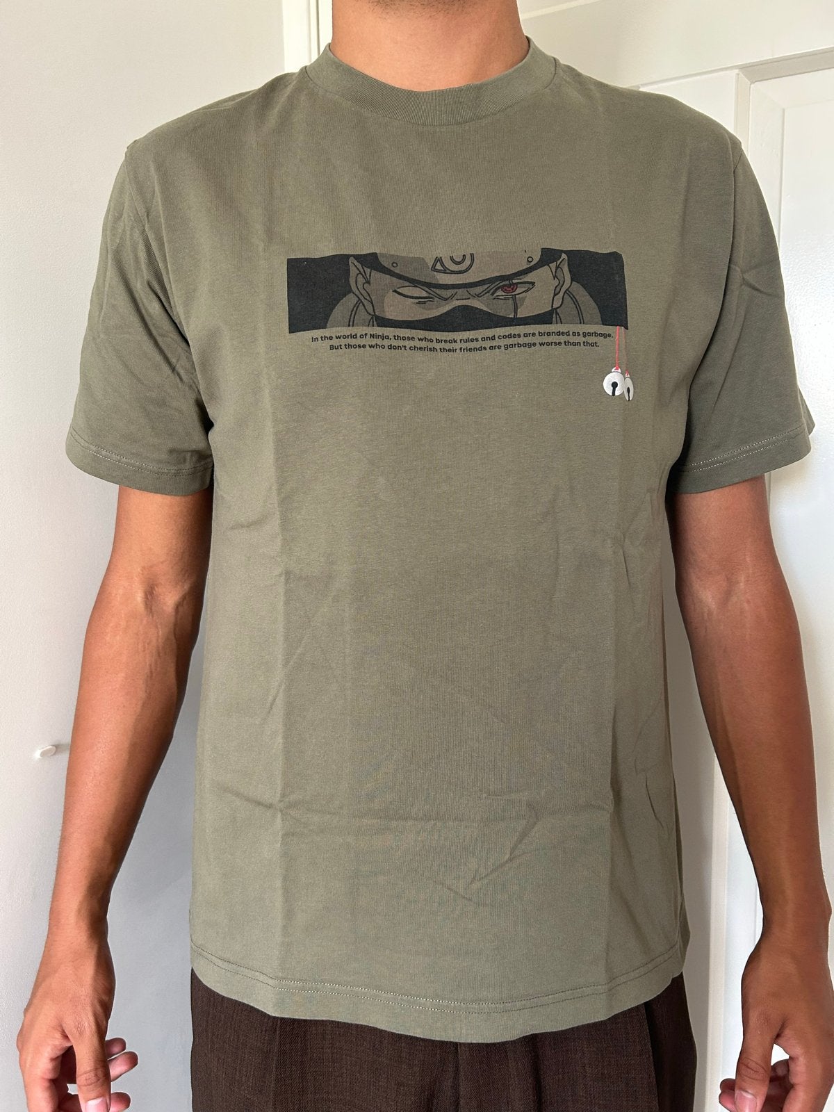 Uniqlo UT Naruto Kakashi T-shirt - Maat L, Ophalen of Verzenden, Zo goed als nieuw, Maat 52/54 (L), Groen