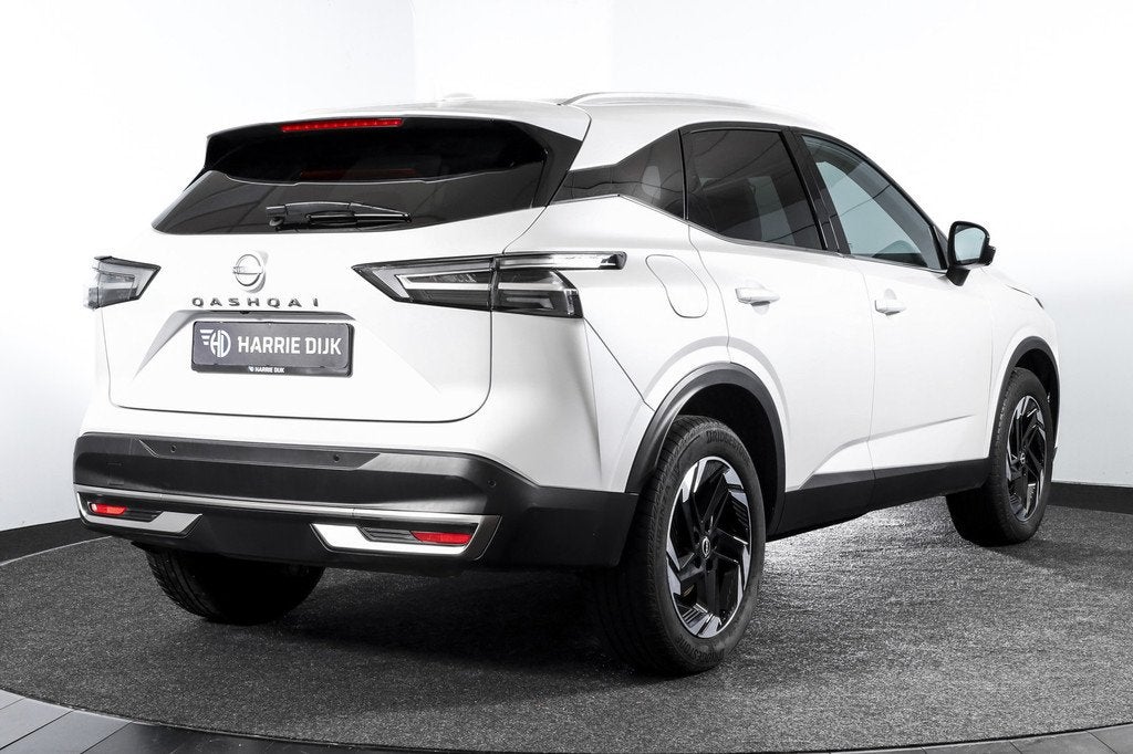 Nissan QASHQAI 1.3 MHEV Xtronic 158 PK N-Connecta - Automaat, Auto's, Nissan, 12 maanden, Euro 6, 4 cilinders, Wit