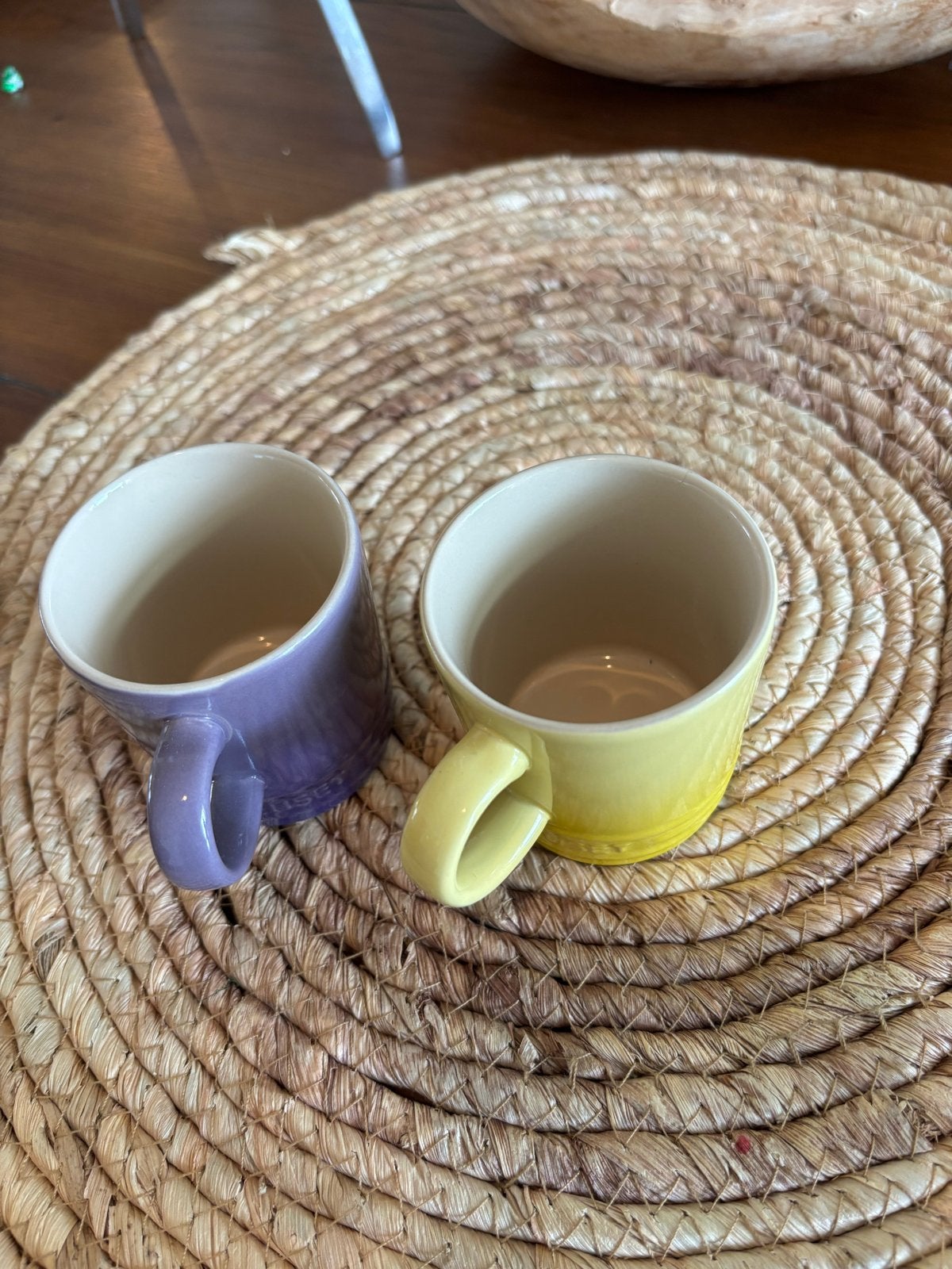 Le Creuset Espresso Kopjes 100 ml - Geel & Paars (Nieuw), Keramiek, Nieuw, Ophalen of Verzenden, Effen