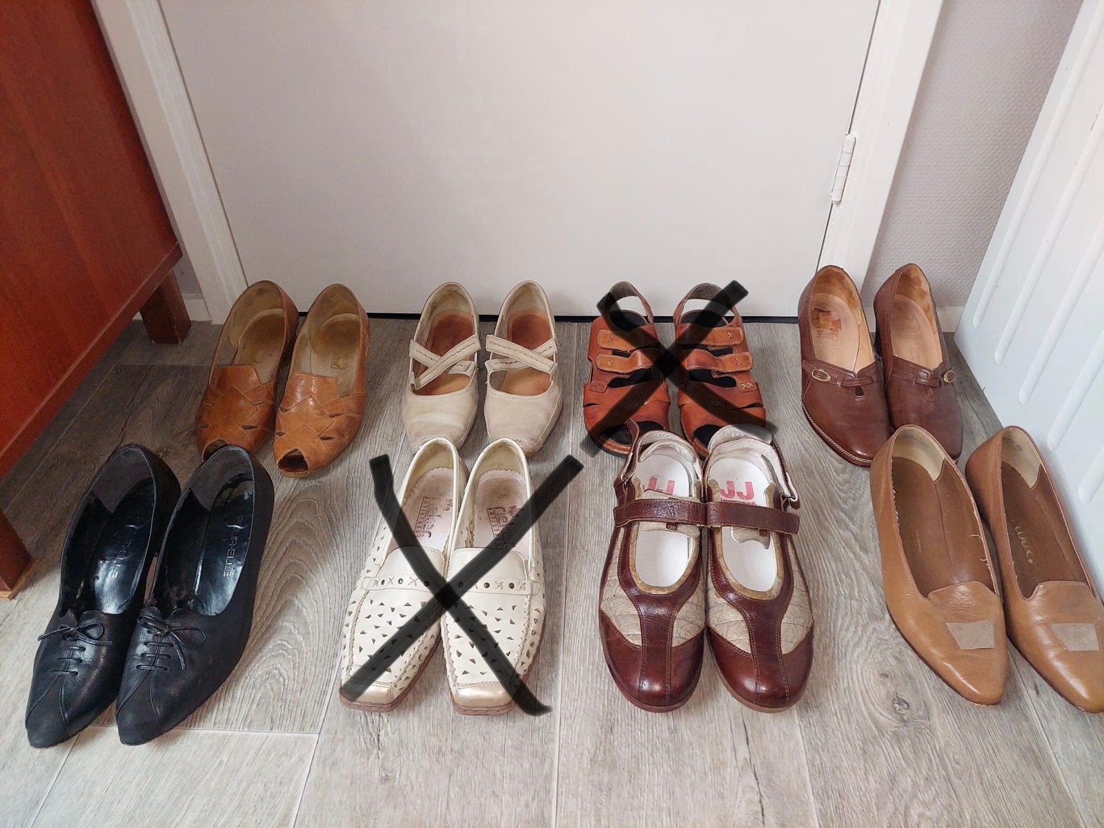 15 paar damesschoenen, Ophalen of Verzenden, Zo goed als nieuw, Sneakers of Gympen