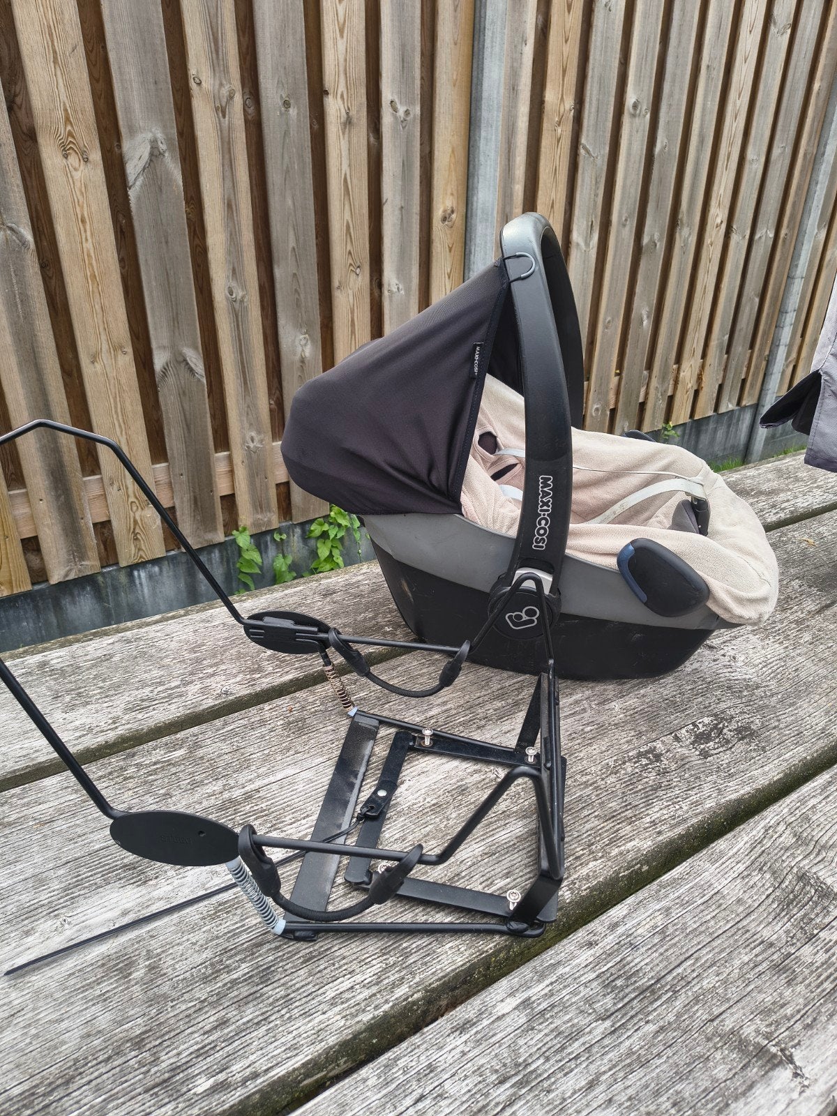Maxi-Cosi met Steco drager voor bakfiets, Ophalen, 0 t/m 13 kg, Maxi-Cosi, Gebruikt
