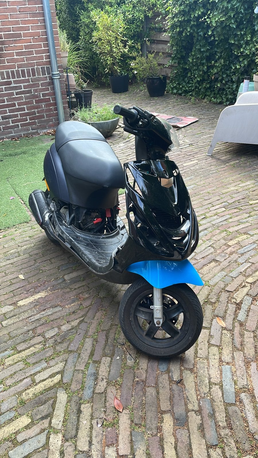 Zip Brom frame, Fietsen en Brommers, Scooters | Piaggio, Ophalen, Zo goed als nieuw, Benzine, Zip