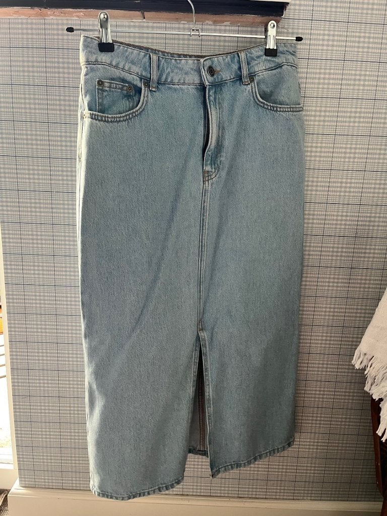 Spijkerrok Sissy-Boy lang met split: Maat S en M, Kleding | Dames, Rokken, Nieuw, Maat 38/40 (M), Blauw, Onder de knie, Ophalen of Verzenden