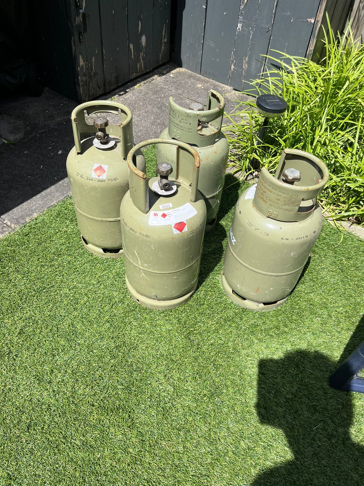 Lege gasflessen, Ophalen, Gebruikt